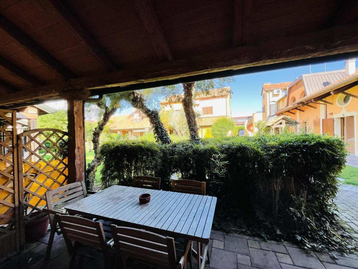 Borgo Del Nibbio Apartman Porto Levante Kültér fotó