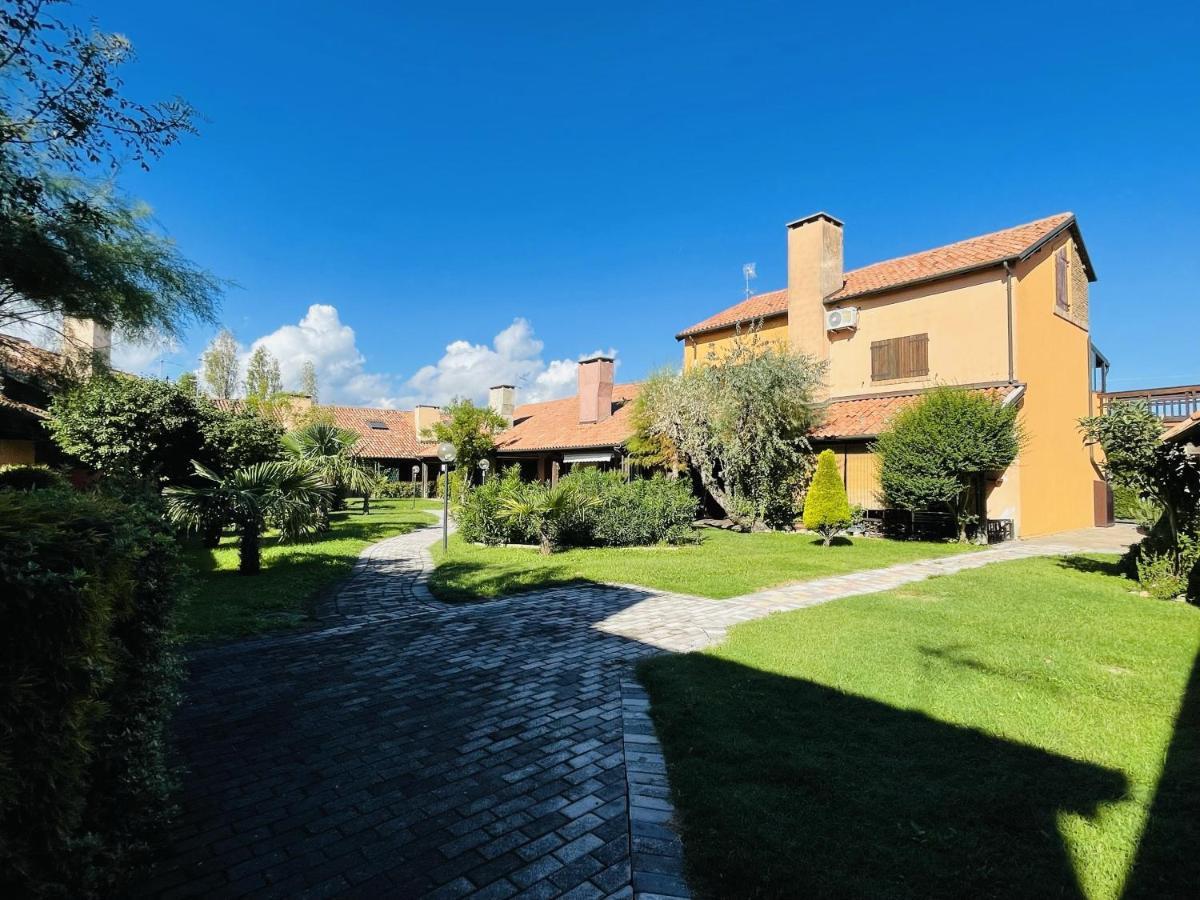 Borgo Del Nibbio Apartman Porto Levante Kültér fotó