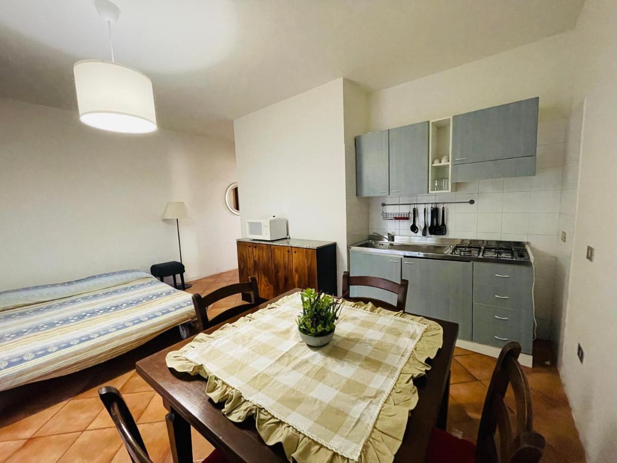 Borgo Del Nibbio Apartman Porto Levante Kültér fotó